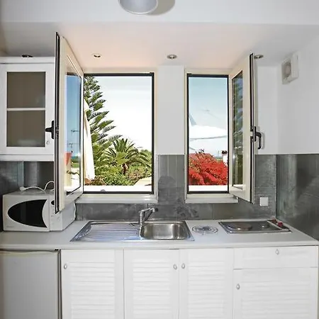 Oliv Guest house